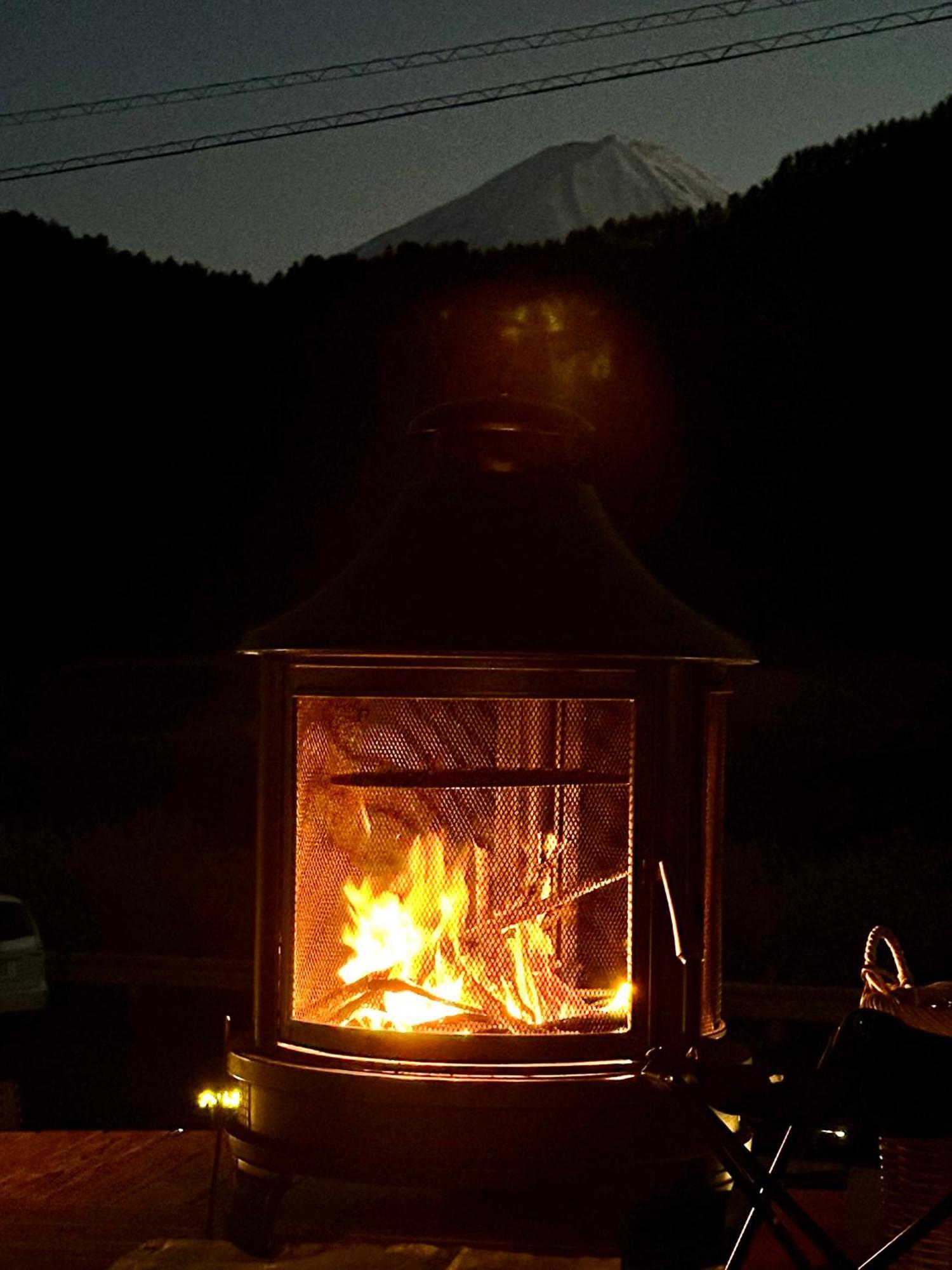 Fuji Dome Glamping Hotel Fujikawaguchiko Bagian luar foto