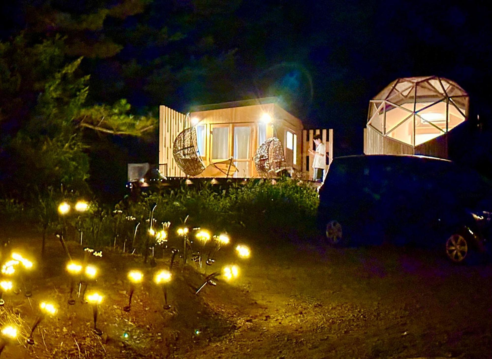 Fuji Dome Glamping Hotel Fujikawaguchiko Bagian luar foto