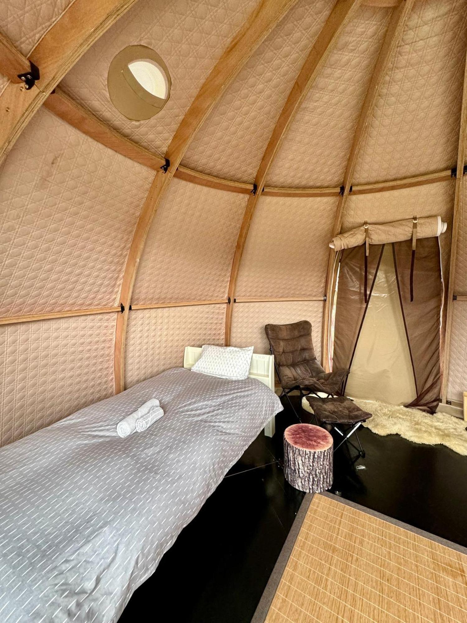 Fuji Dome Glamping Hotel Fujikawaguchiko Bagian luar foto